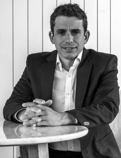 Foto Nicola╠üs gris